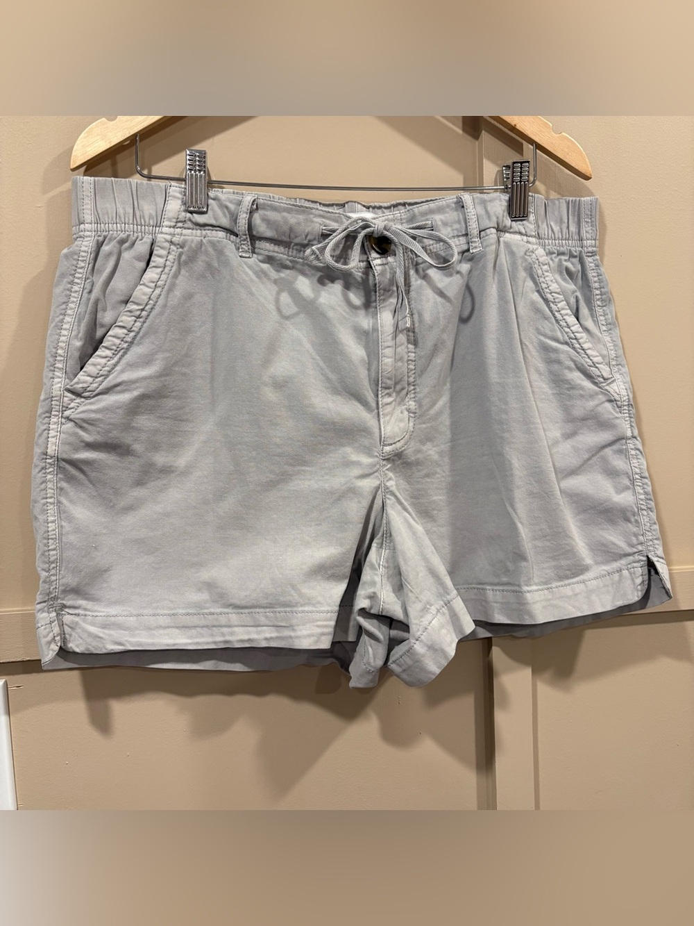 Sonoma Goods For Life Women’s XL Gray Casual Utility Shorts Drawstring Waist